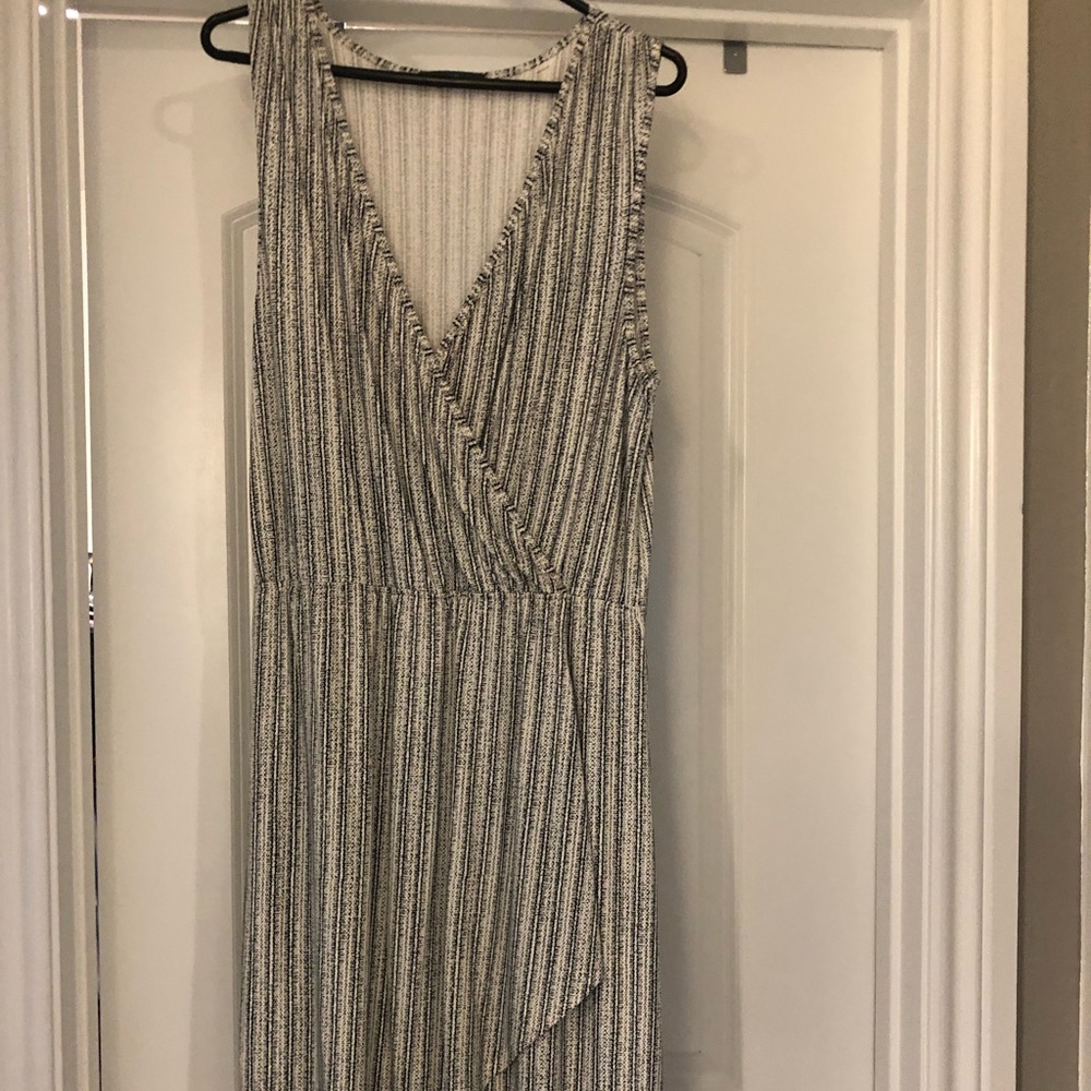 Sleeveless high low dress